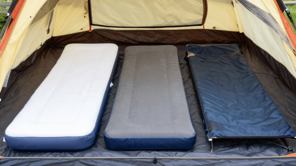 キャンプマット・コットの選び方|快眠のための寝床づくり